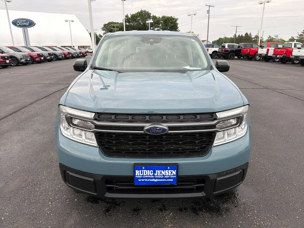 Used 2023 Blue Ford XLT image 8