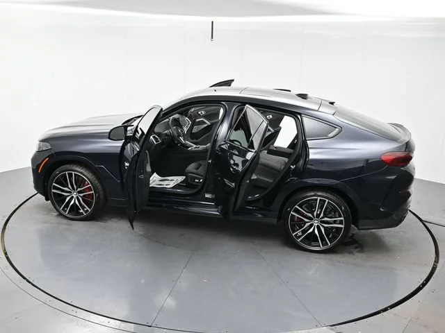 Used 2026 Carbon Black Meta BMW M60i image 44