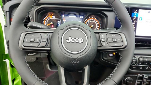 2025 Jeep Wrangler 4-Door Rubicon - Photo 14