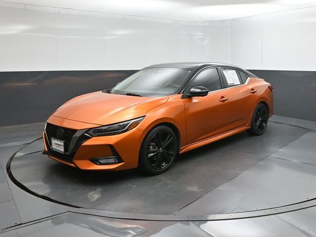 Used 2022 Orange Nissan SR image 33