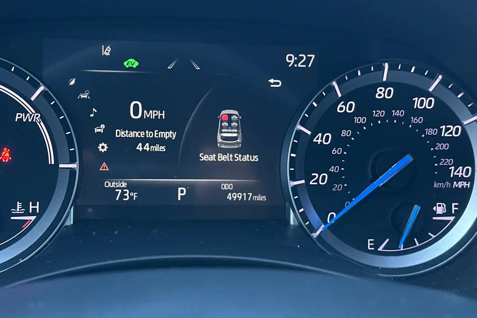 Used 2022 Moon Dust Toyota Hybrid XLE image 31