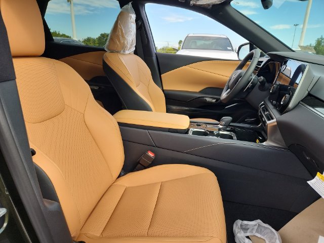 New 2026 Nori Green Pearl Lexus  image 25