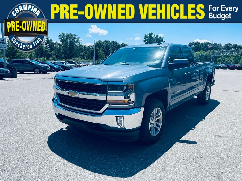 Used 2016 Gray Chevrolet LT image 1