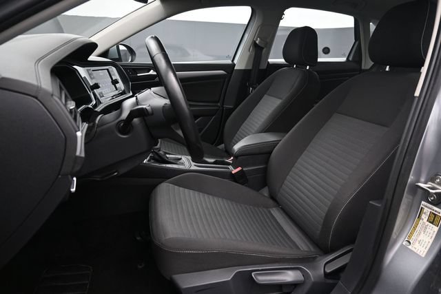 2024 Volkswagen Jetta S - Photo 10