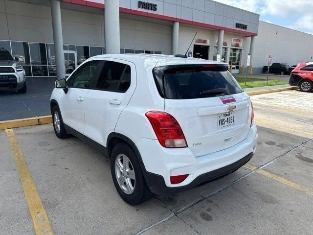 Used 2019 White Chevrolet LS image 3