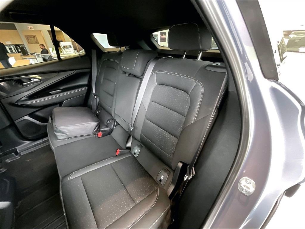 2025 Chevrolet Blazer EV LT - Photo 13