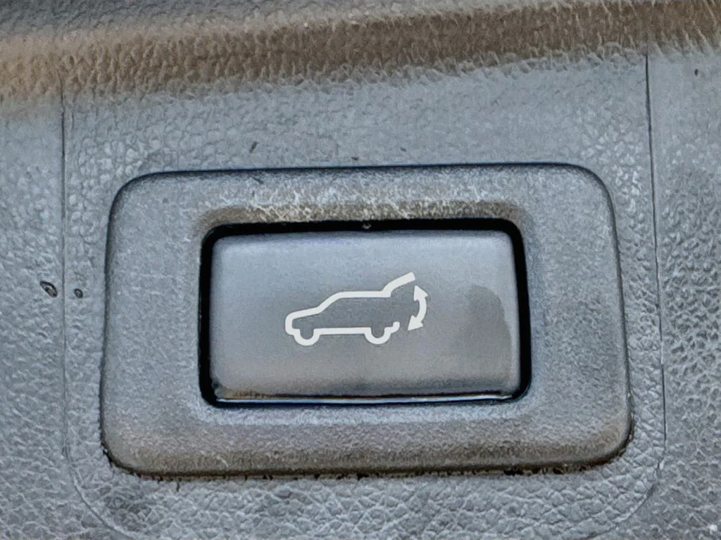 Used 2017 Gray Subaru 2.5i image 34