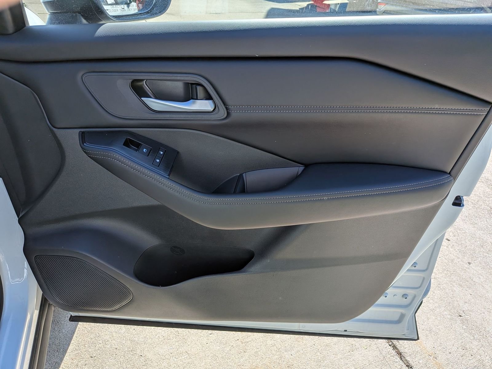 Certified Used 2025 White Pearl Nissan SV image 33