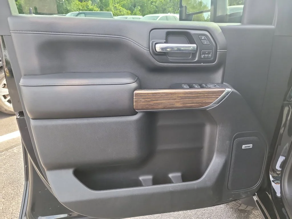 Certified Used 2020 Black Chevrolet High Country image 14
