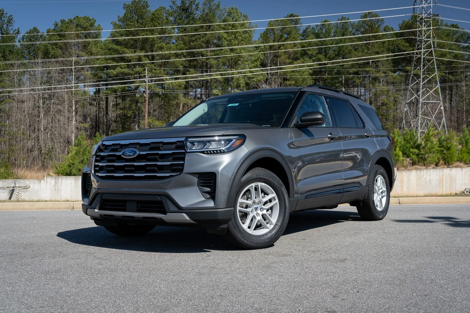 2026 Ford Explorer Active 4WD's photo