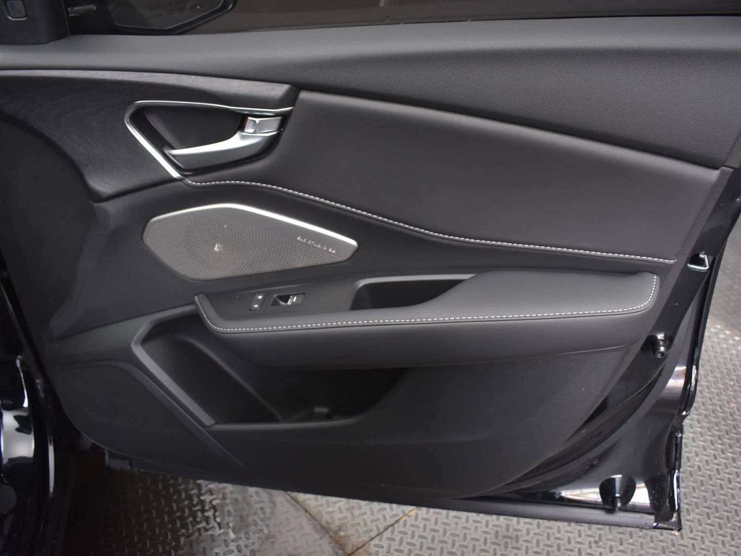 New 2026 Majestic Black Pearl Acura w/Advance Package image 32