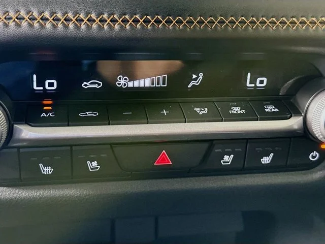 2026 Mazda CX-50 Premium - Photo 17