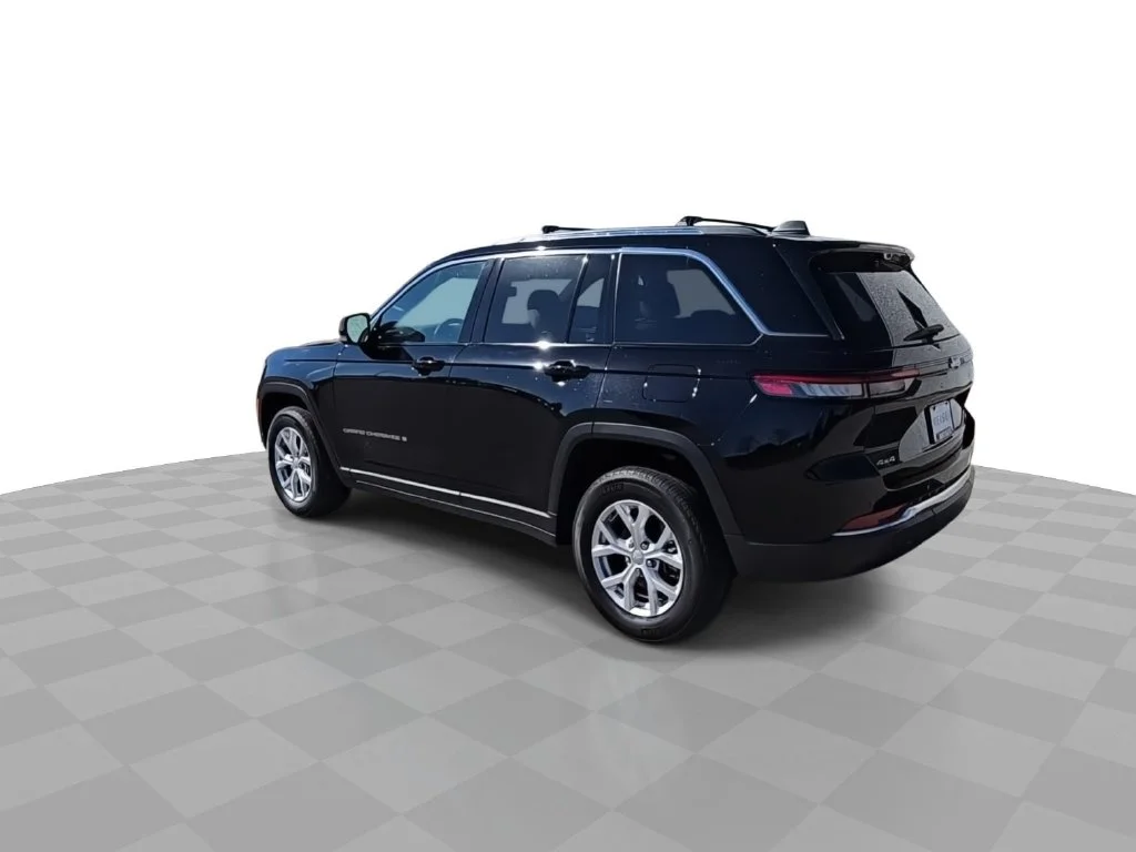 Certified Used 2023 Black Jeep Limited image 6