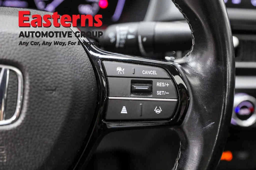 Used 2022 Red Honda EX image 16