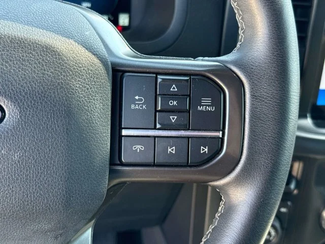 Used 2024 Black Ford XLT image 41