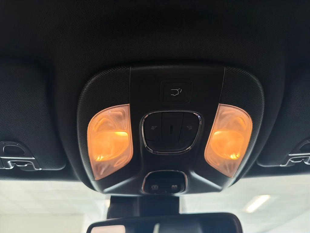 Used 2025 Red Jeep Limited image 16