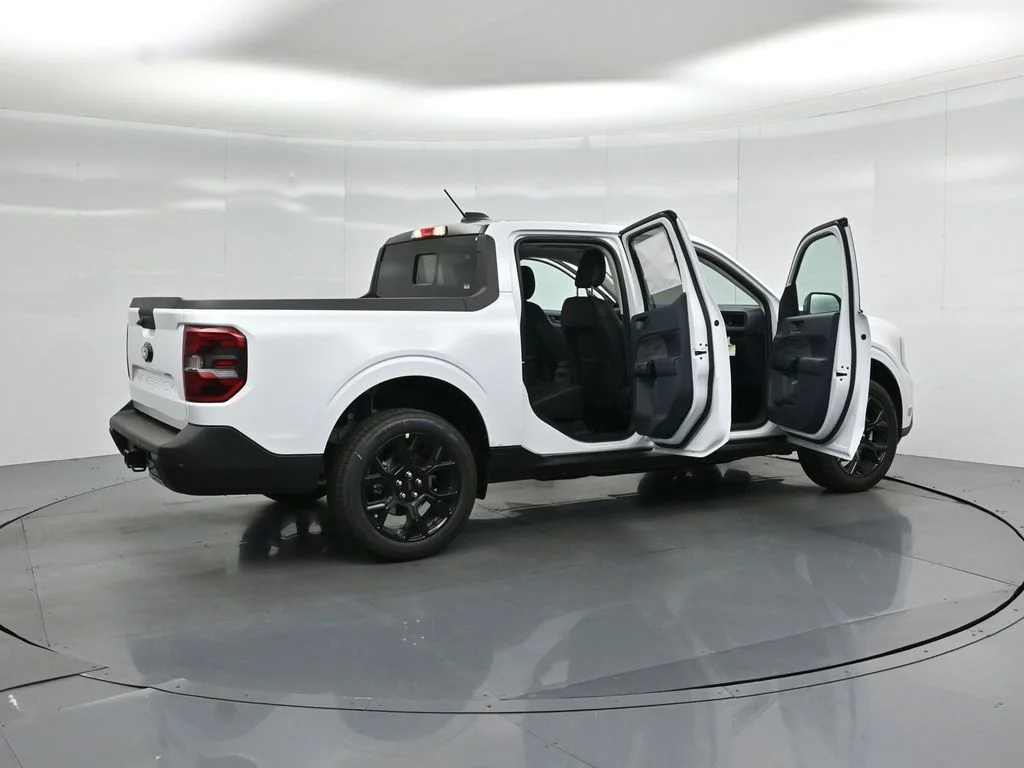 New 2026 White Ford Lariat image 5