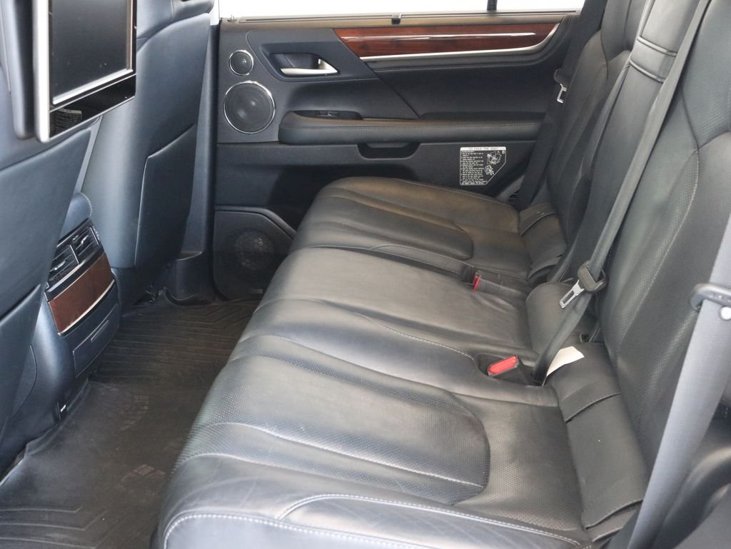 Used 2017 White Lexus 570 image 32