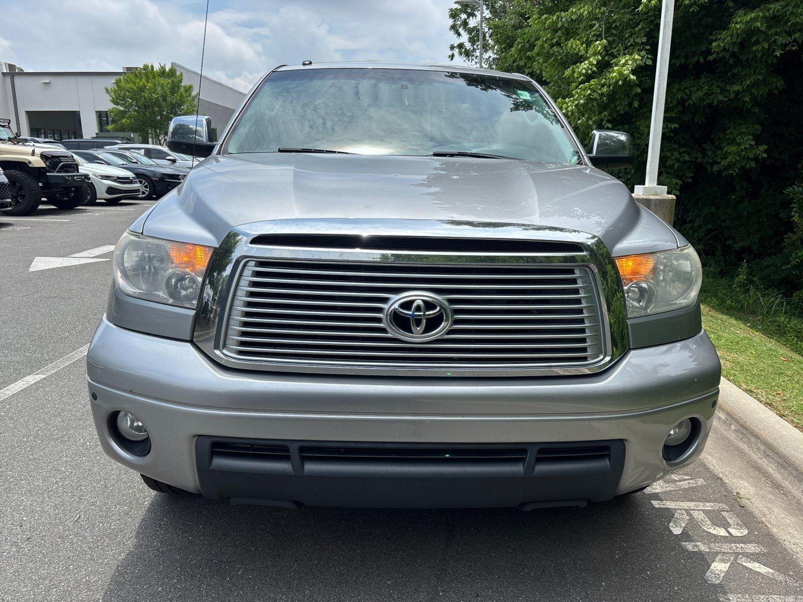 Used 2010 Silver Sky Metallic Toyota LTD image 8