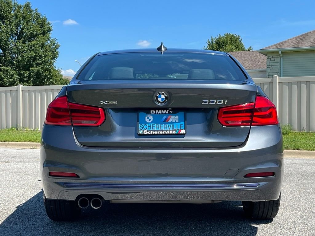 Used 2018 Mineral Grey Metallic BMW 330i xDrive image 6