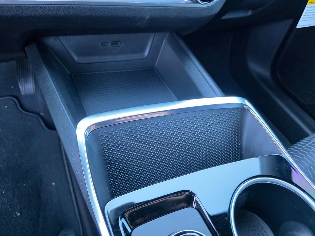 New 2026 Mosaic Black Metallic Chevrolet LT image 12