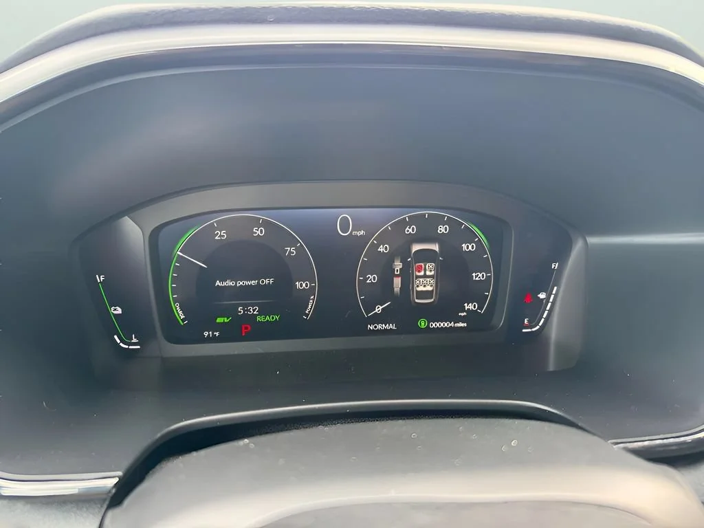 Certified Used 2026 Ash Green Metallic Honda TrailSport image 35