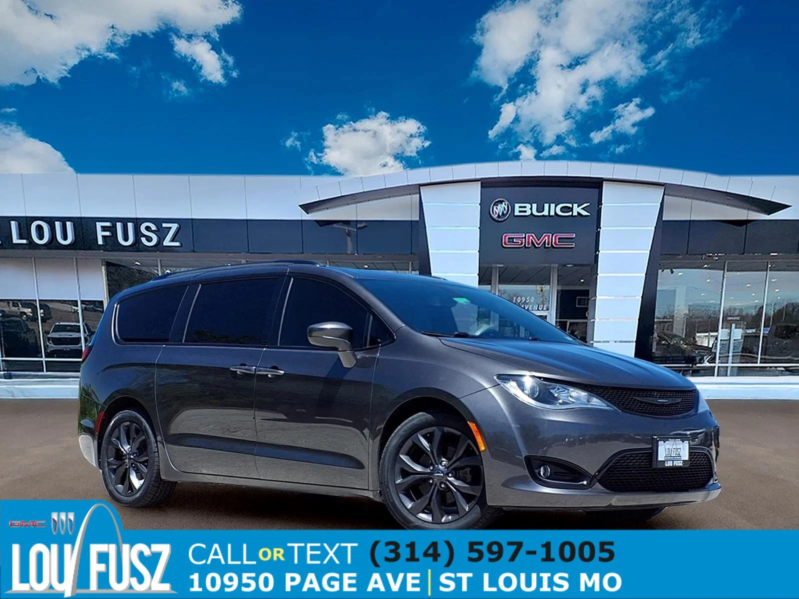 2020 Chrysler Pacifica Touring L Plus's photo