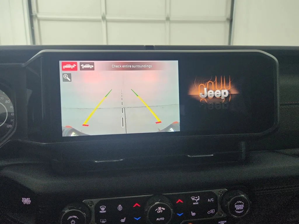 New 2026 Reign Exterior Paint Jeep Mojave X image 25