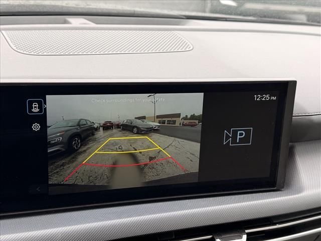 Used 2026 Black Hyundai SE image 25