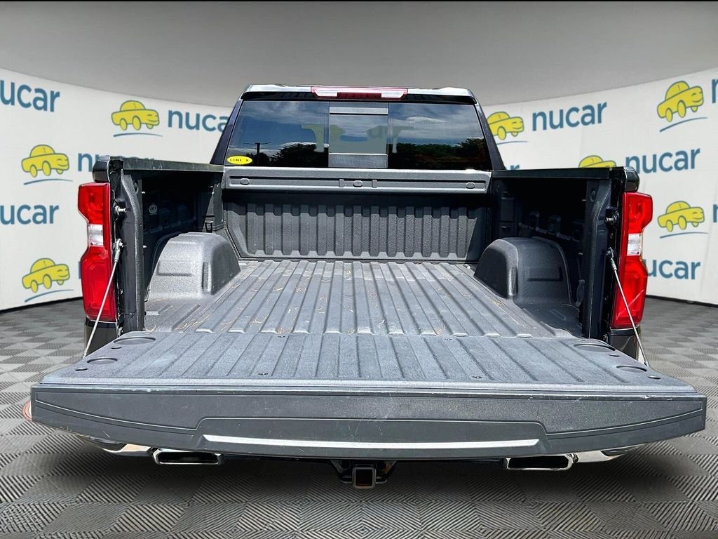 Used 2022 Gray Chevrolet LTZ image 9