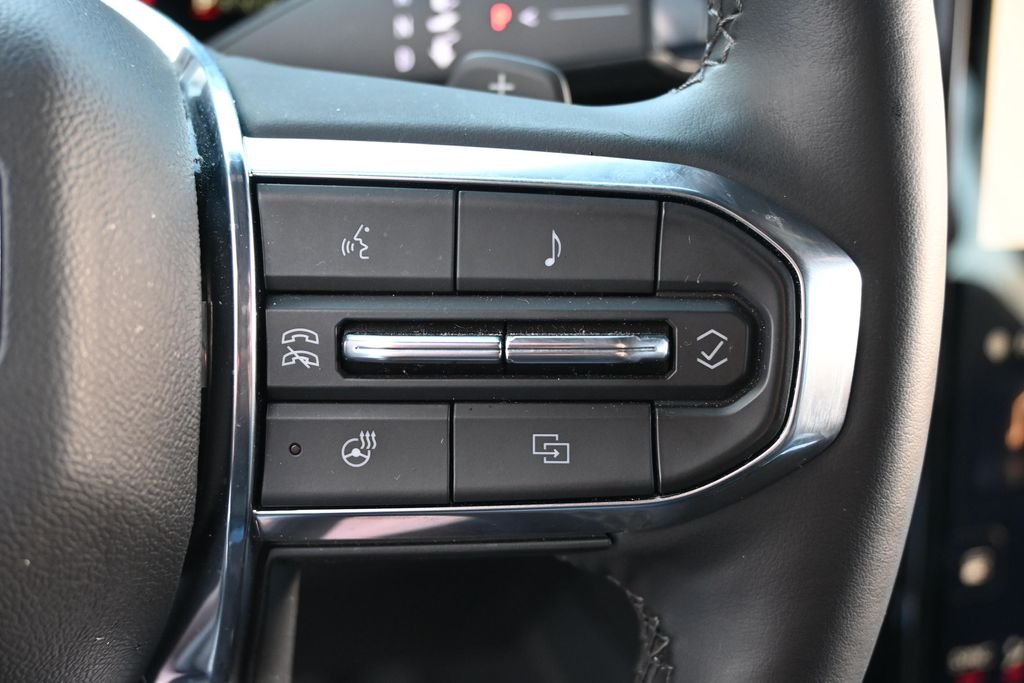 Used 2025 Sterling GMC Elevation image 35