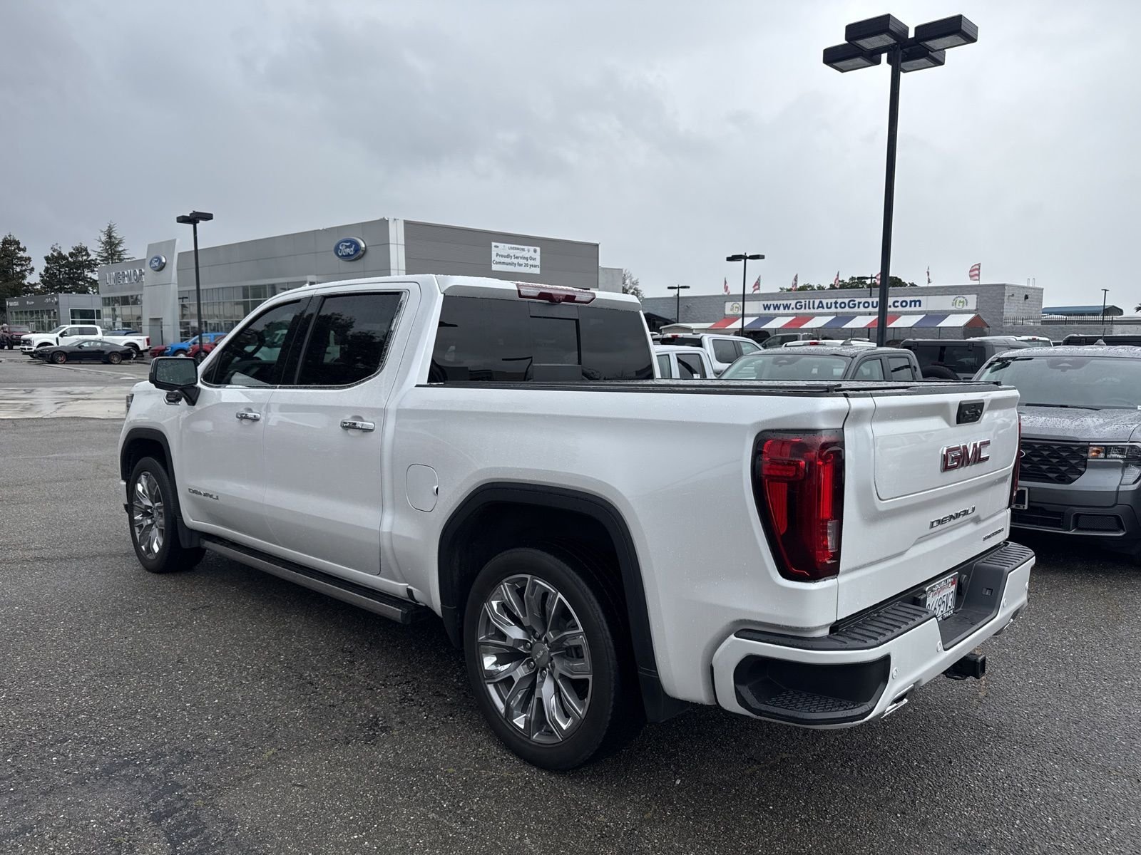 2023 GMC Sierra 1500 Denali photo 3
