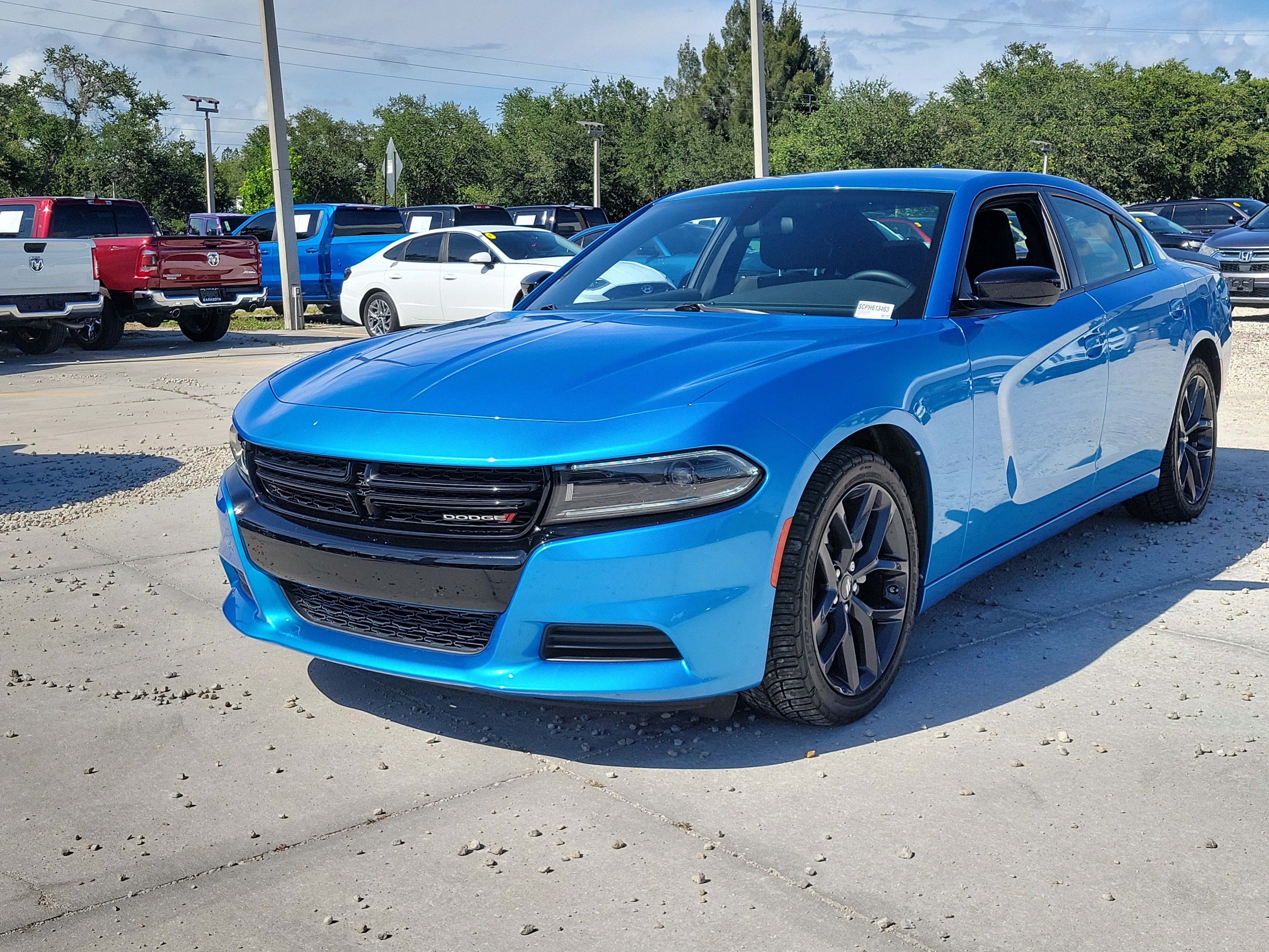 Used 2023 B5 Blue Pearlcoat Dodge SXT image 3