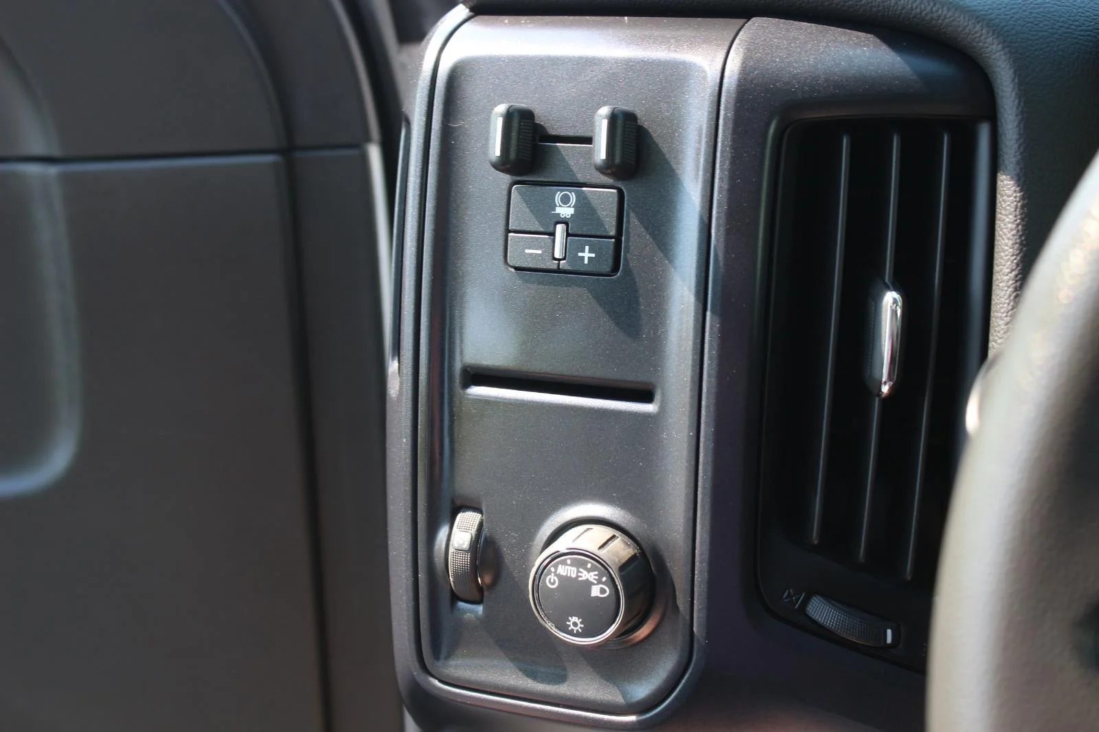 Used 2024 Summit White Chevrolet Work Truck image 23