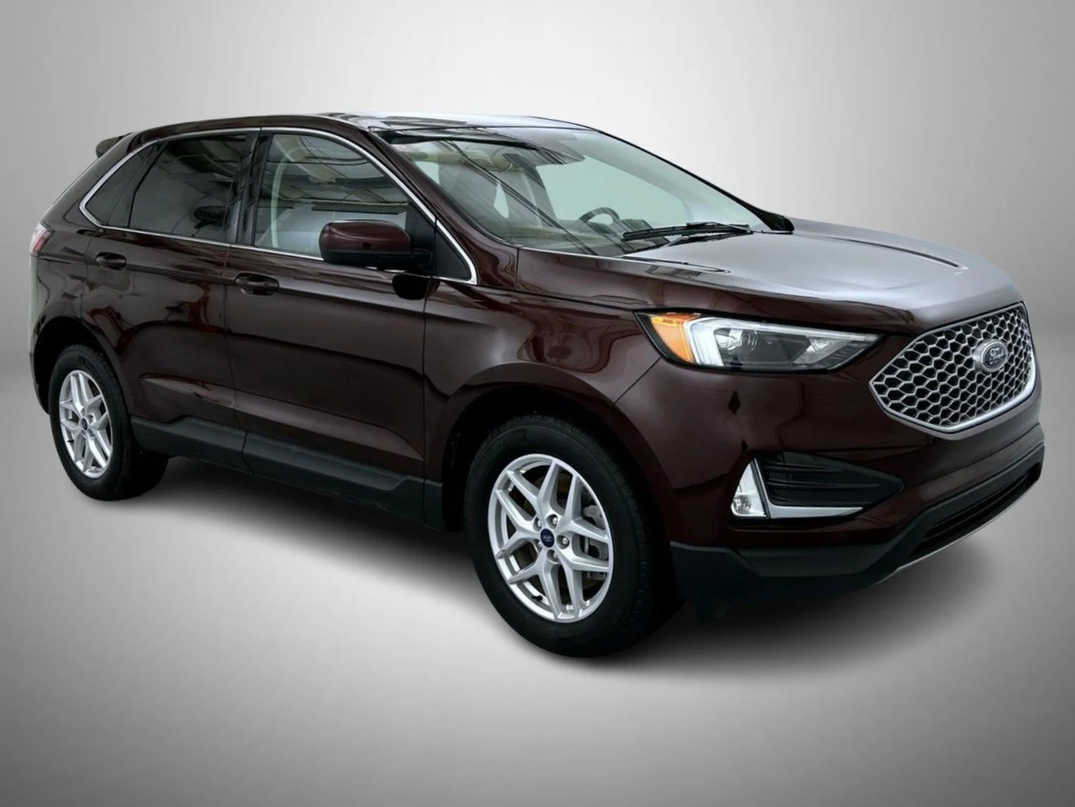 Used 2024 Red Ford SEL image 3