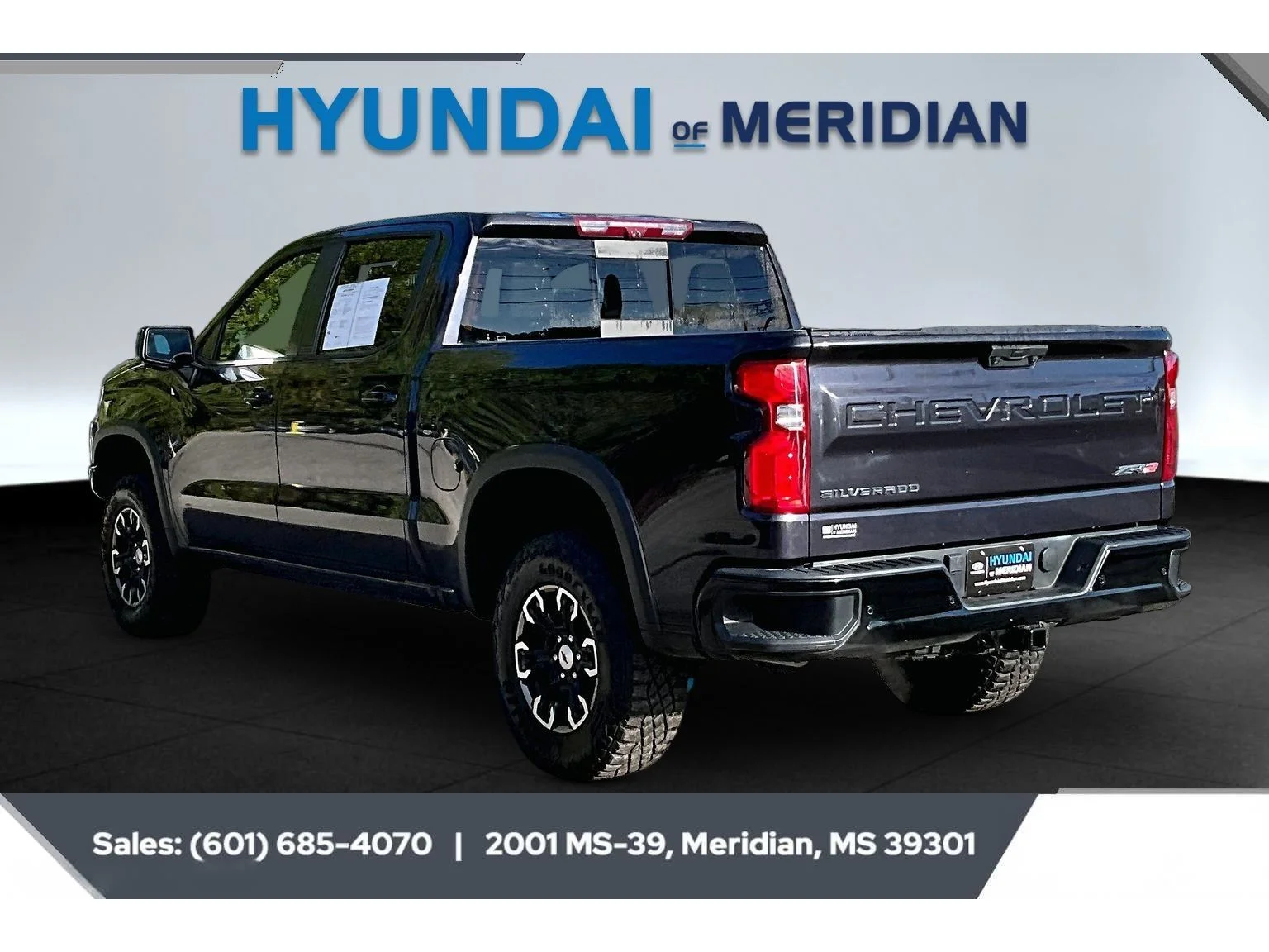 Used 2023 DARK ASH METALLIC Chevrolet ZR2 image 2