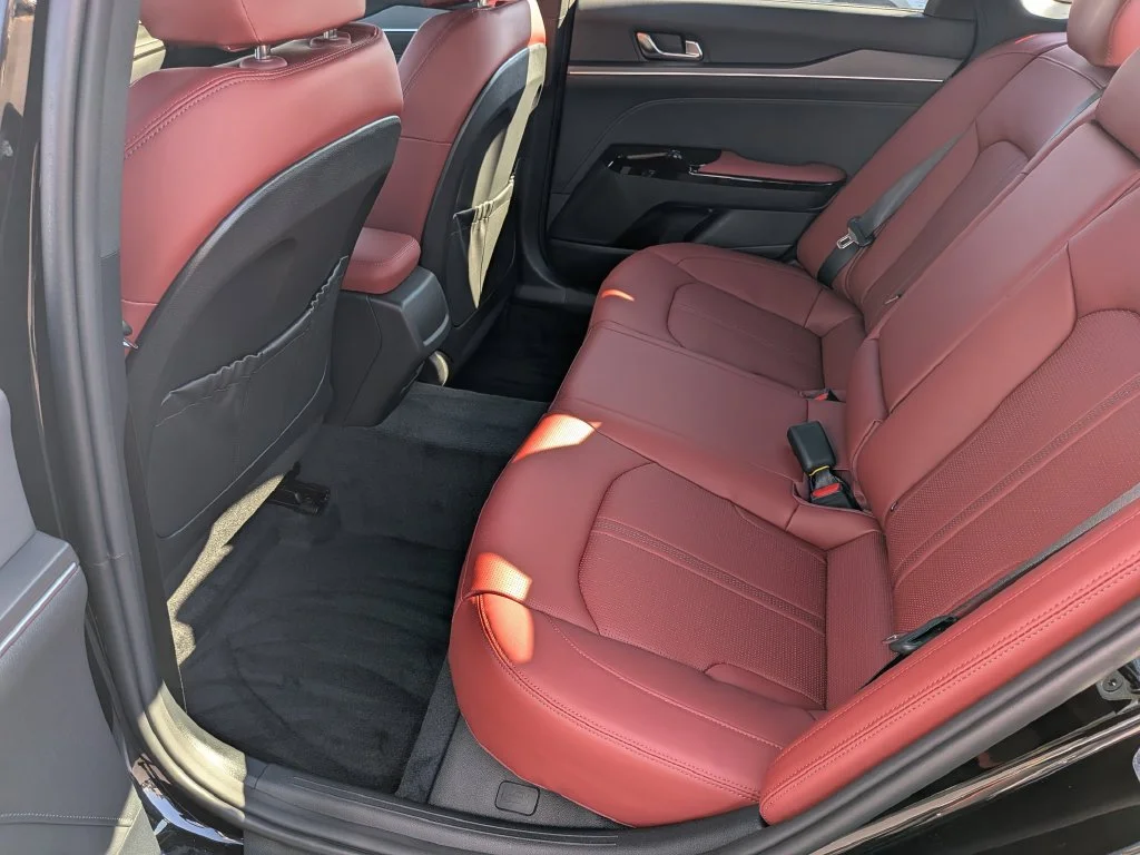 New 2027 Aurora Black Pearl Kia GT-Line image 50