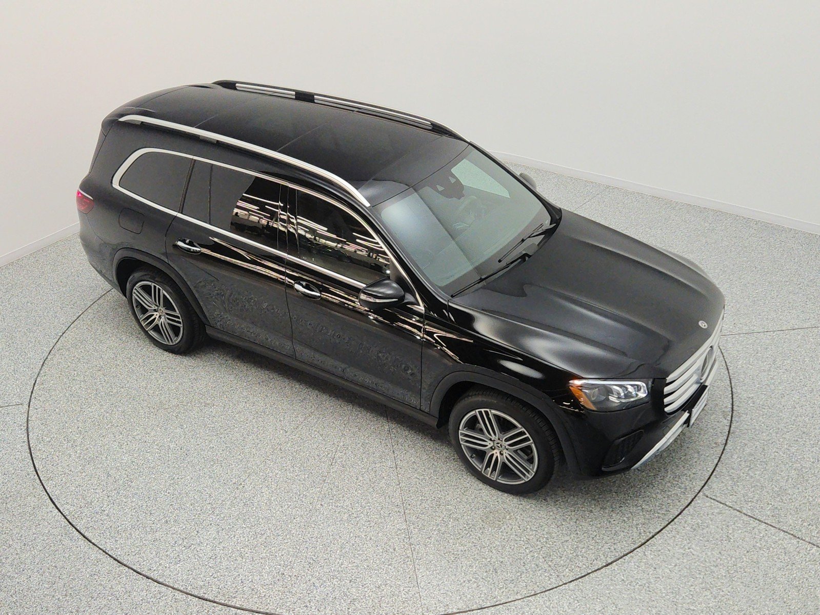 Certified Used 2025 Black Mercedes-Benz GLS 450 4MATIC® SUV image 25