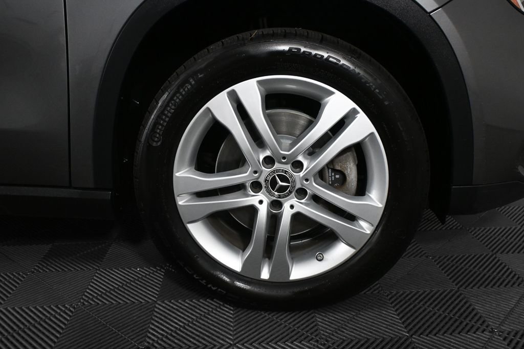 Certified Used 2019 Gray Mercedes-Benz GLA 250 image 37
