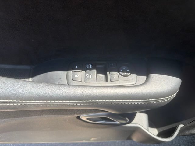 Used 2015 Phantom Black Tri-Coat Pearl Dodge SRT 392 image 15