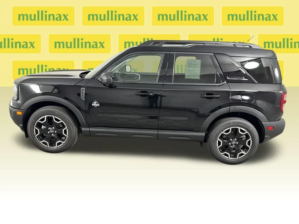 New 2025 Black Ford Outer Banks image 2