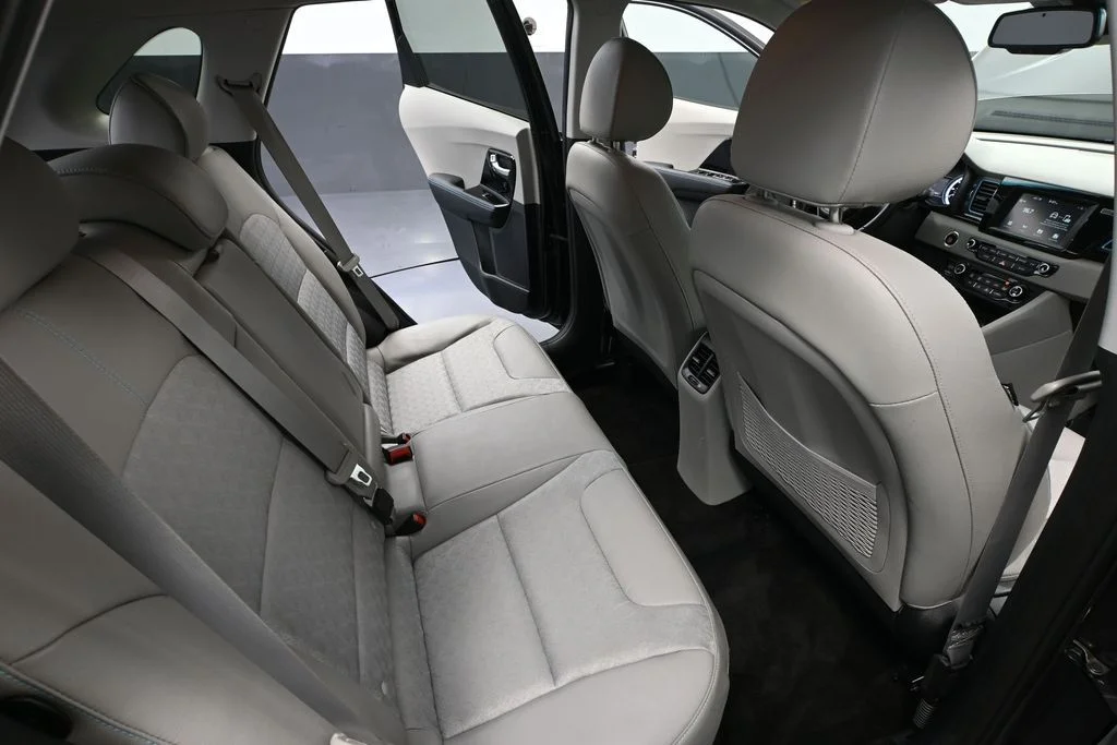 Used 2019 Gray Kia EX image 41