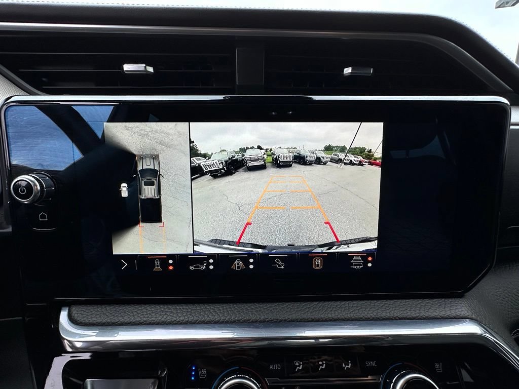 Used 2024 Onyx Black GMC Denali image 34