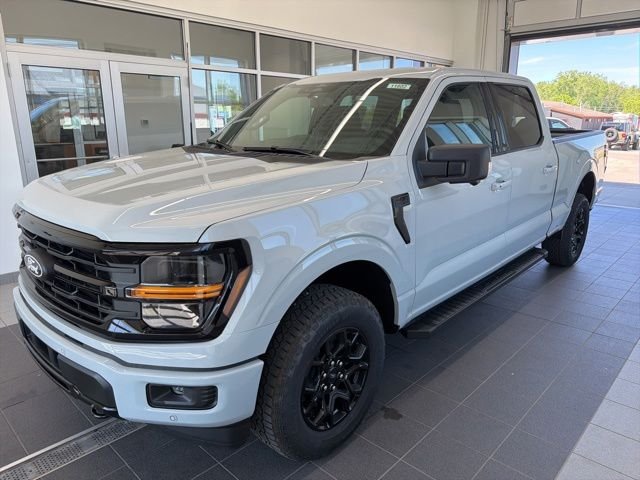 New 2026 Avalanche Ford XLT image 5