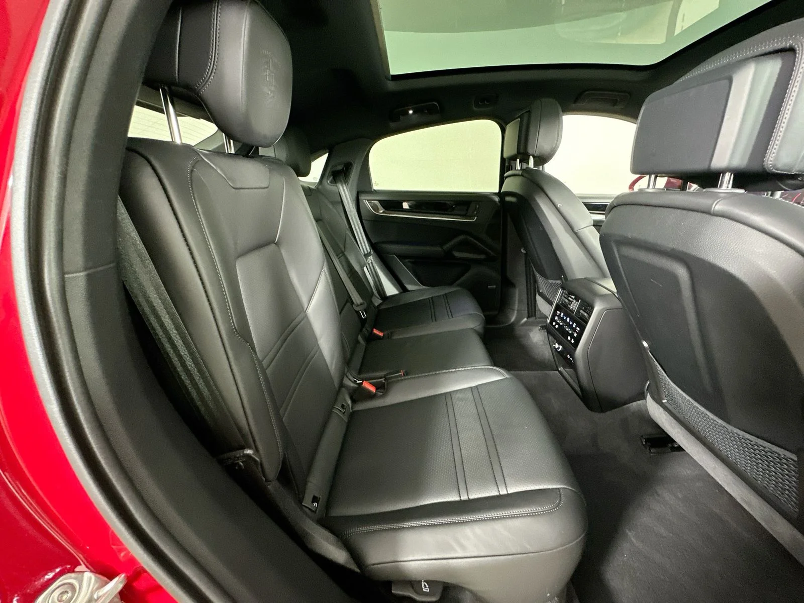 Used 2026  Porsche  image 41