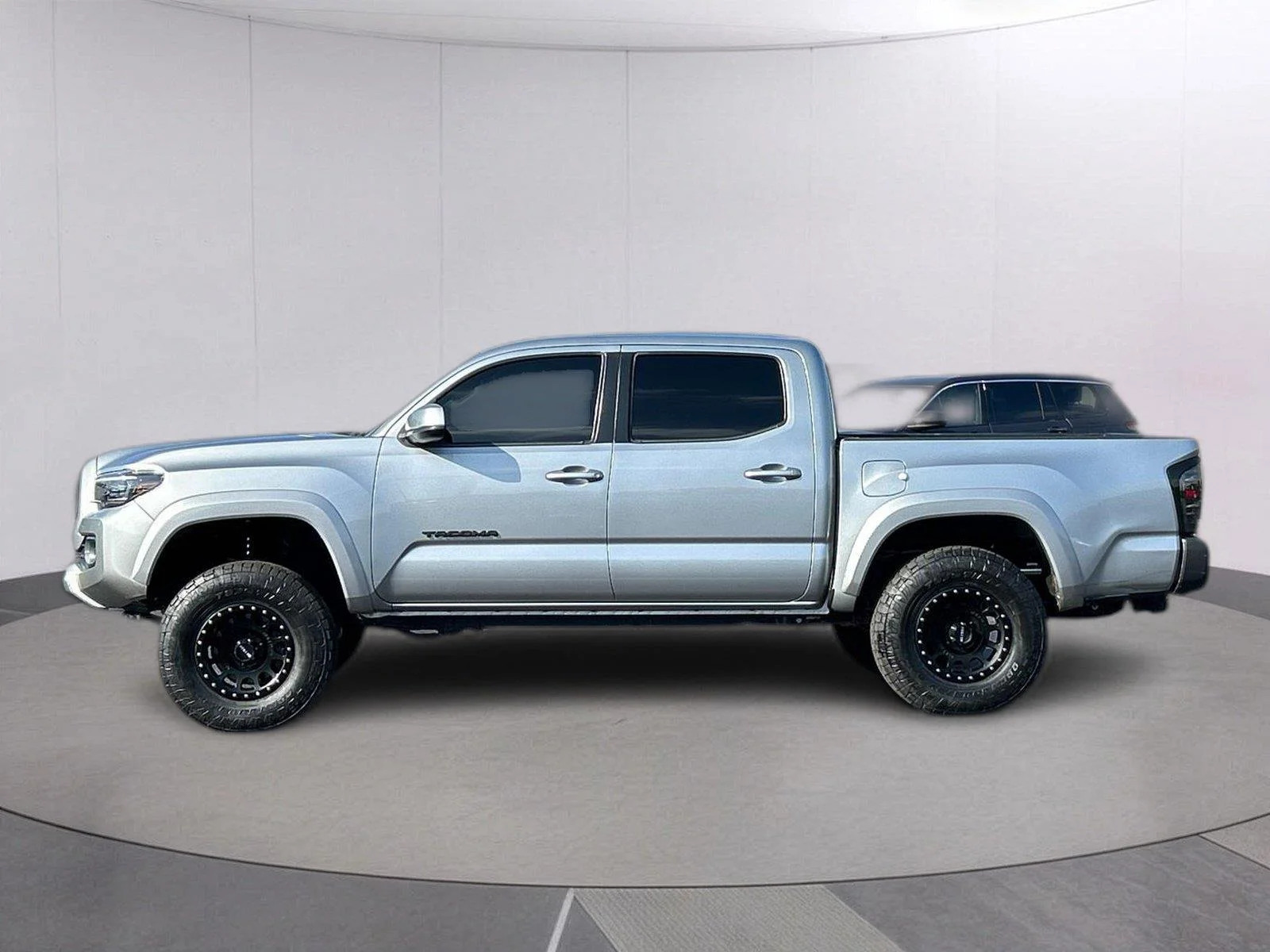 Used 2021 Silver Sky Metallic Toyota SR5 V6 image 2