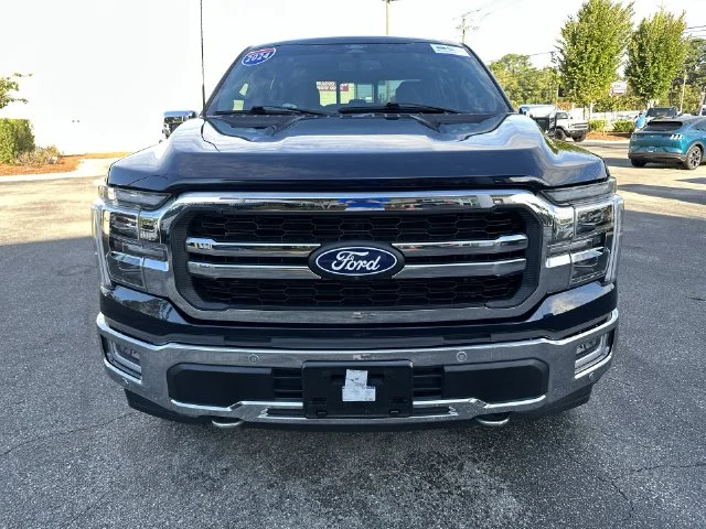 Used 2024 Blue Ford Lariat image 9