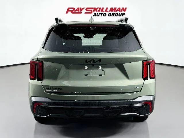 Used 2026 Green Kia X-Pro SX Prestige image 6