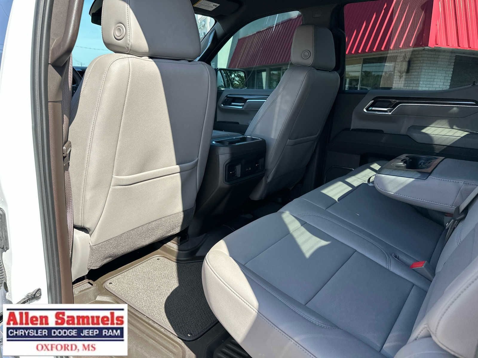 Used 2024 White Chevrolet RST image 5