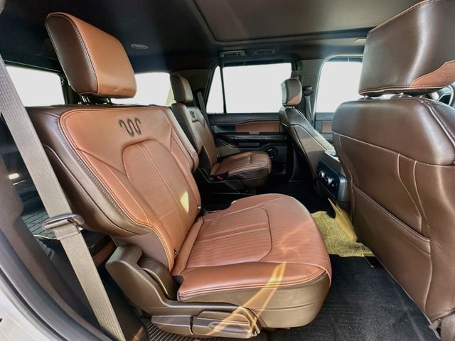 Used 2023 White Ford King Ranch image 29